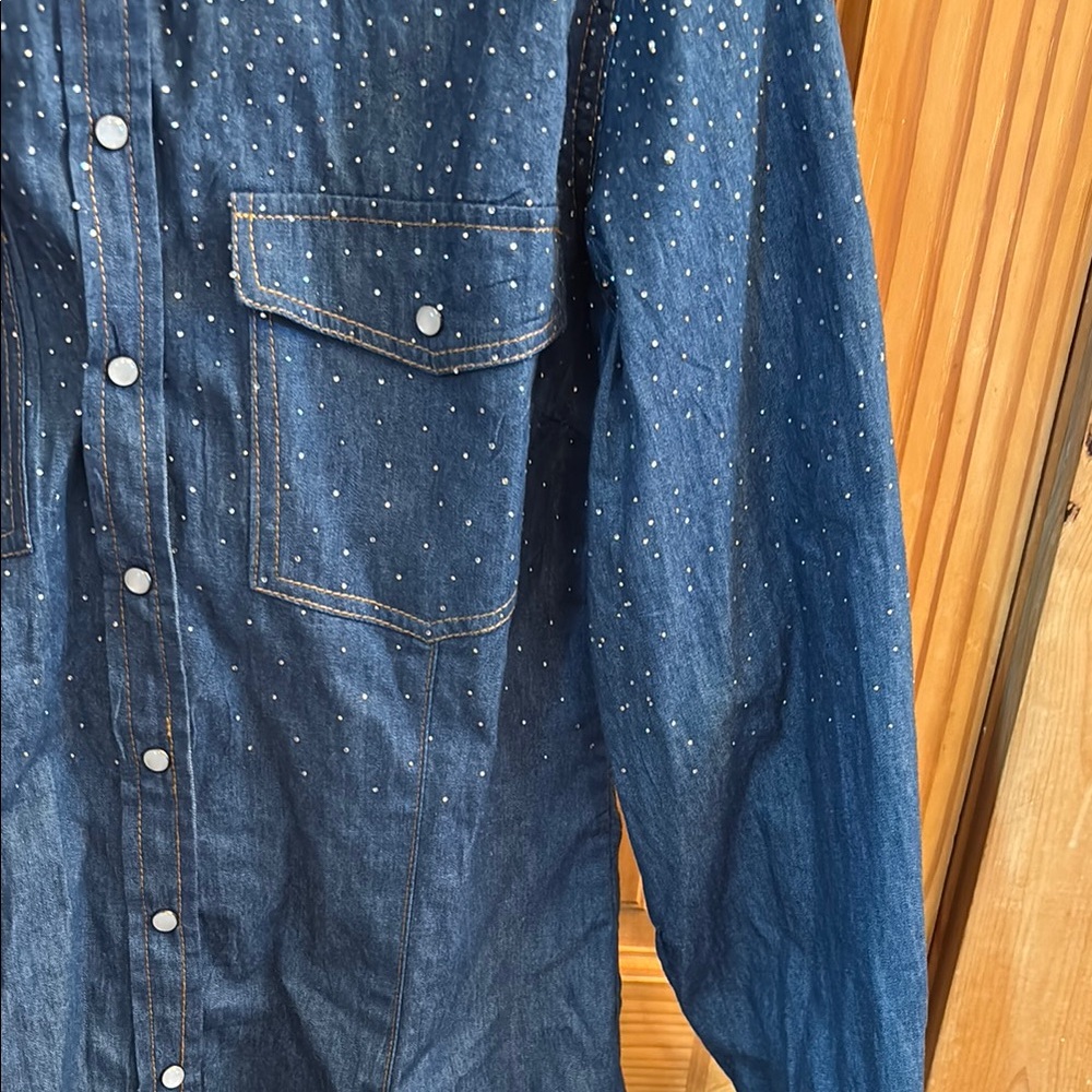 Women's Blue Denim Button Down Shirt - Picture 12 of 14